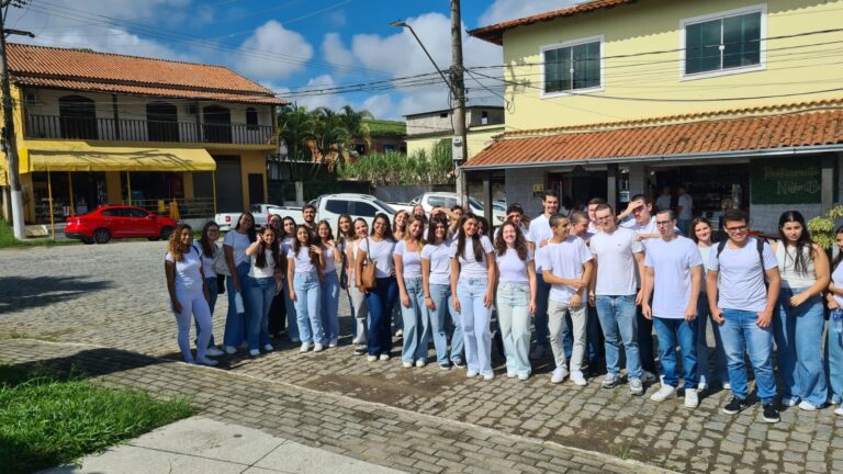 Imagem Alunos na Comunidade 1